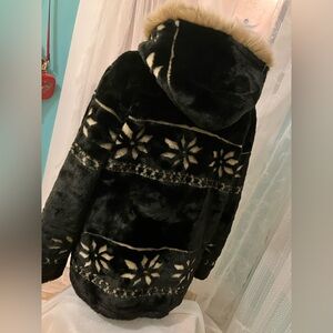Victory Faux Fur Hooded Coat with Snowflake Pattern REVERSIBLE
